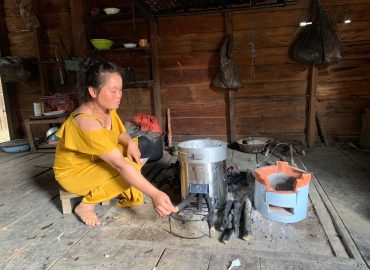 Installation of High Efficient Wood Burning Cookstoves in Lao PDR